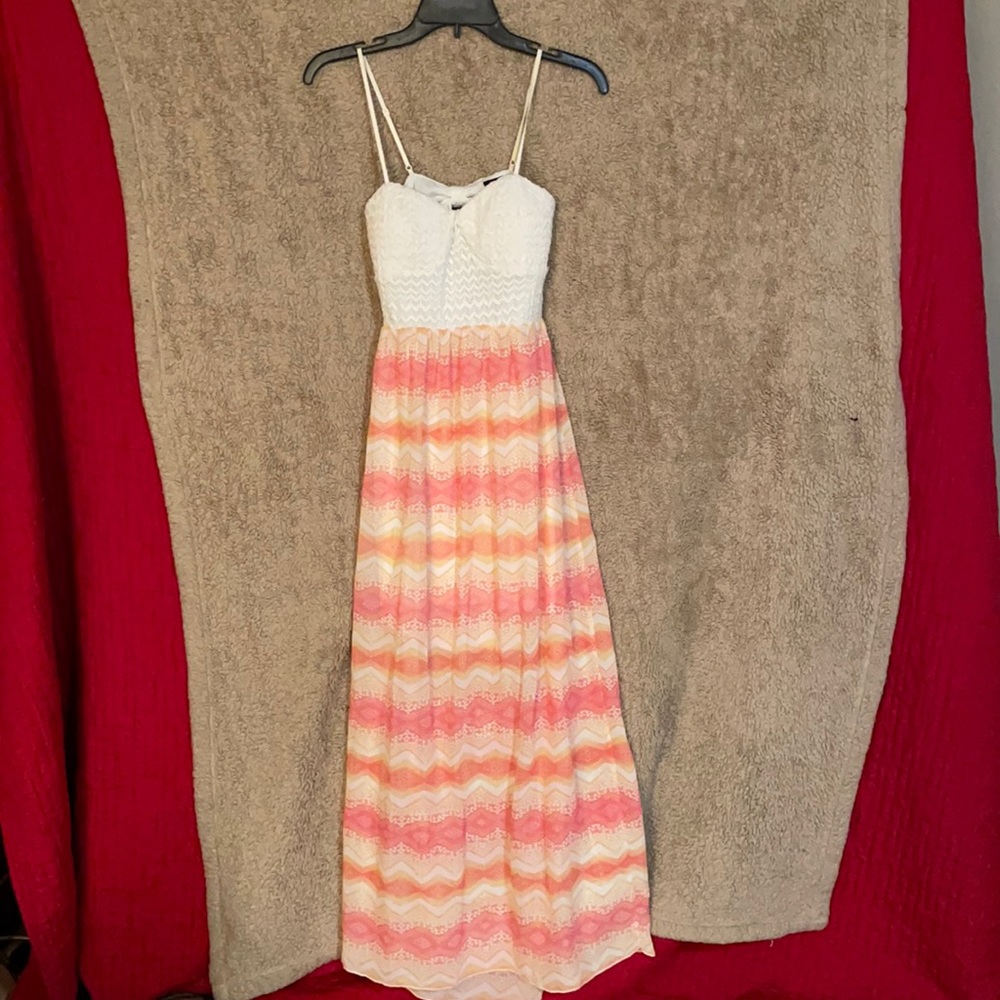 EUC dress size small